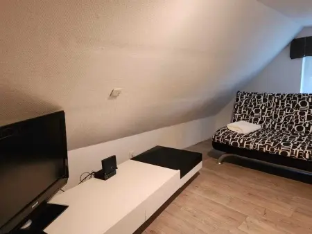 Maison spacieuse à Mouscron avec jardin et terrasse - Photo 13
