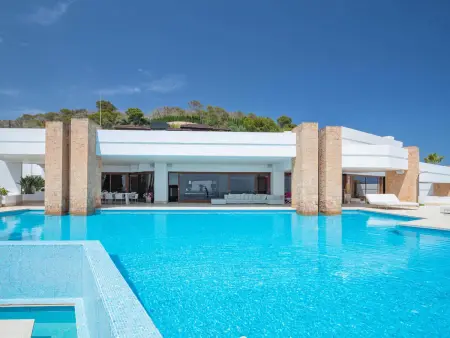 Villa de Luxe à Ibiza avec Piscine Privée et Cinéma Extérieur - Photo 1