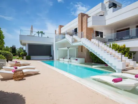 Villa de Luxe à Ibiza avec Piscine Privée et Cinéma Extérieur - Photo 2