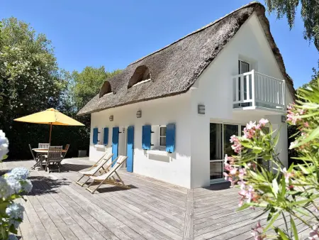 Maison bretonne typique 3* avec toit de chaume à Fouesnant - Photo 1
