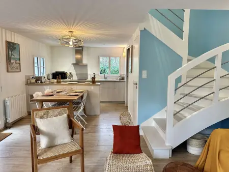 Maison bretonne typique 3* avec toit de chaume à Fouesnant - Photo 3