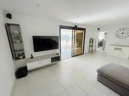 Villa avec piscine privée à Fort-de-France, 93 m² - Photo 4