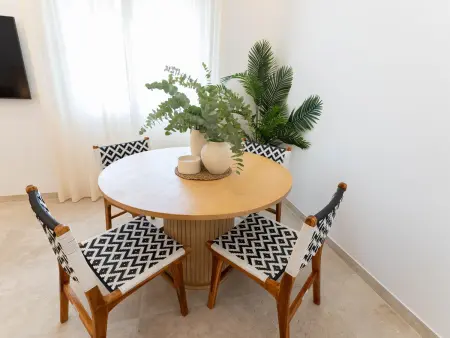 Appartement lumineux, piscine partagée, accès plage - Photo 8