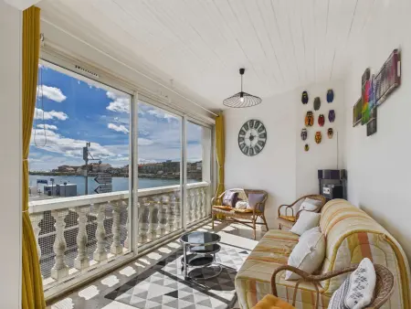 Appartement lumineux avec terrasse, proche plage et commerces - Photo 3