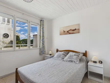 Appartement lumineux avec terrasse, proche plage et commerces - Photo 10