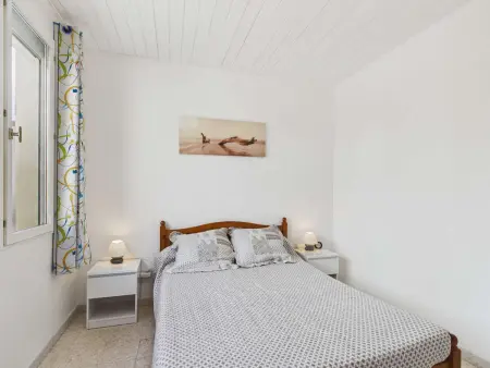 Appartement lumineux avec terrasse, proche plage et commerces - Photo 11