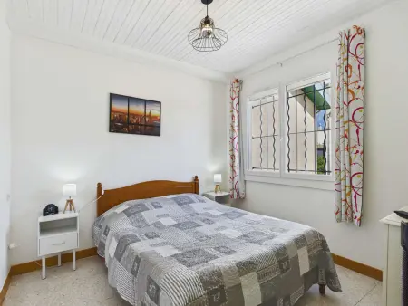 Appartement lumineux avec terrasse, proche plage et commerces - Photo 13