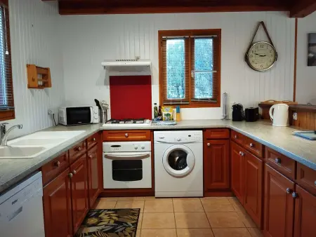 Chalet cosy au vert pour 6 avec piscine et Wi-Fi, proche Souillac - Photo 5