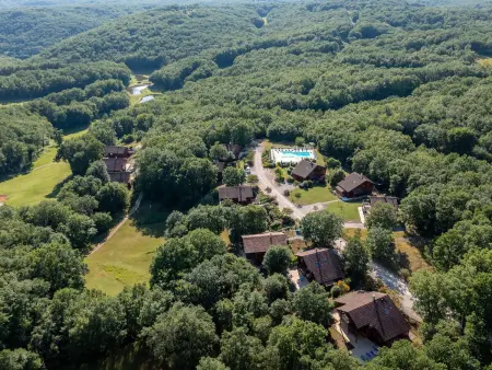 Chalet cosy au vert pour 6 avec piscine et Wi-Fi, proche Souillac - Photo 26