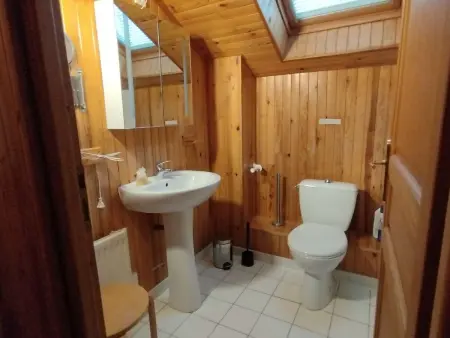 Chalet en vallée Dordogne, jardin privé et piscine partagée - Photo 11
