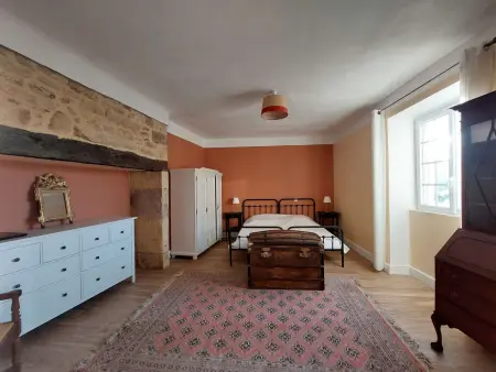 Charmante maison 6 chambres en Dordogne pour escapade paisible - Photo 3