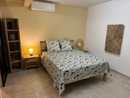 Studio charmant avec vue mer à Tartane, 22 m², terrasse. - Photo 2