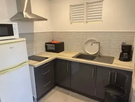 Studio douillet avec vue sur la mer à Tartane - 22 m² - Photo 6