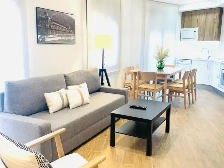 Appartement Central et Moderne à Jaca, Appartement 6 personnes à Jaca - Photo 1