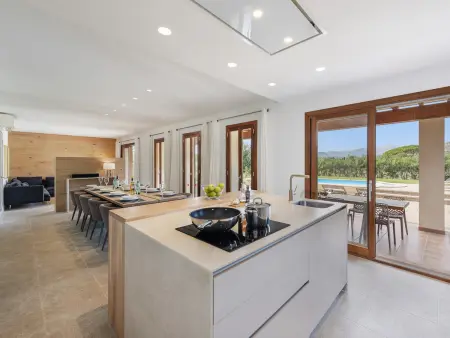 Villa moderne avec piscine privée, vue montagne, pour 12 pers. à Puerto Pollensa - Photo 4