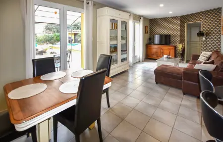 Maison avec piscine privée, Maison 4 personnes à Mazan - Photo 2