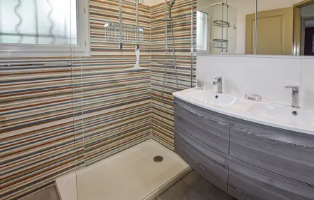 Maison avec piscine privée, Maison 4 personnes à Mazan - Photo 13