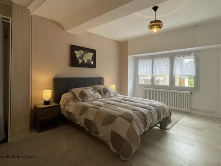 Maison Normande Confortable avec Jardin et WiFi, Gite 8 personnes à La Ferté Macé - Photo 10