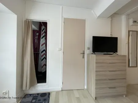 Maison Normande Confortable avec Jardin et WiFi, Gite 8 personnes à La Ferté Macé - Photo 11