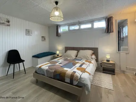 Maison Normande Confortable avec Jardin et WiFi, Gite 8 personnes à La Ferté Macé - Photo 12