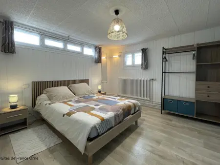 Maison Normande Confortable avec Jardin et WiFi, Gite 8 personnes à La Ferté Macé - Photo 13