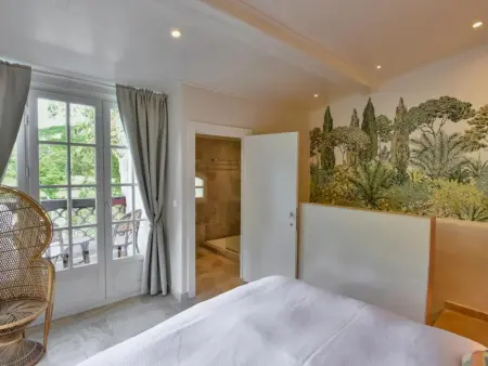 Les Roches du Sud, Charmante Gîte en domaine intimiste avec piscine - Photo 14