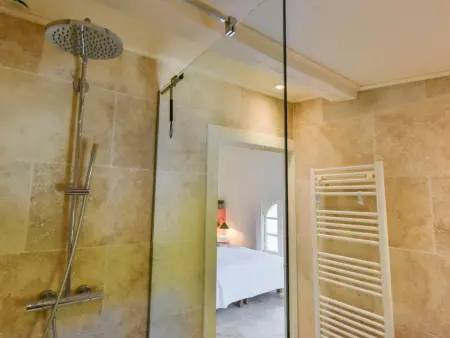Les Roches du Sud, Charmante Gîte en domaine intimiste avec piscine - Photo 17