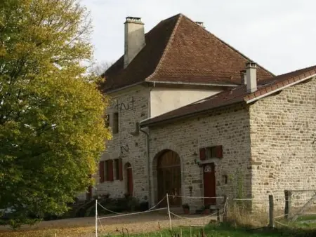 in Le Châtelet-Sur-Meuse mit Grill, Garten und Terrasse - Photo 2