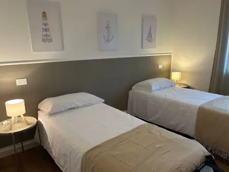 5-Zimmer-Haus, geeignet für große Gruppen, Maison 9 personnes à Monfalcone - Photo 10