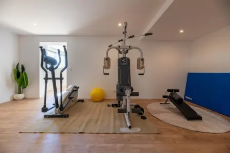 Villa Calade, Beau villa avec piscine, sauna, fitness et vue mer - Photo 4