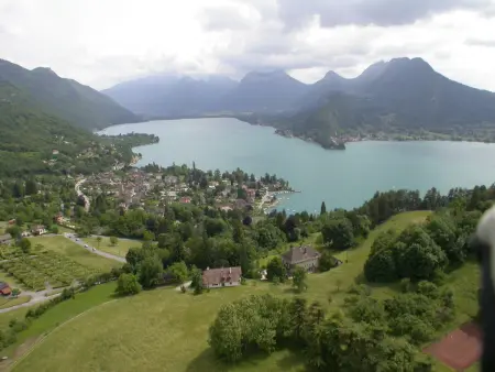 Appartement centre-ville Annecy avec parking et WIFI - Photo 11