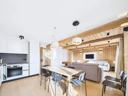 Superbe appartement skis aux pieds 80m², WIFI, parking, 8 pers - Photo 3