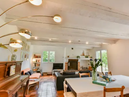 Ricavy, Jolie maison spacieuse avec une grande piscine - Photo 7
