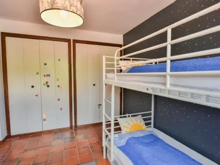 Ricavy, Jolie maison spacieuse avec une grande piscine - Photo 23