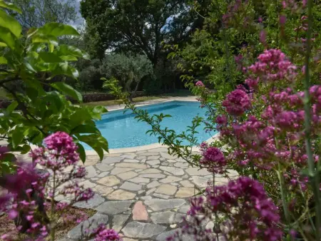 Ricavy, Jolie maison spacieuse avec une grande piscine - Photo 28