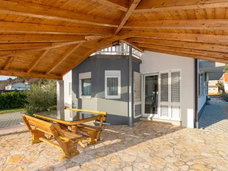 Matanovi dvori, Maison 12 personnes à Imotski - Photo 4