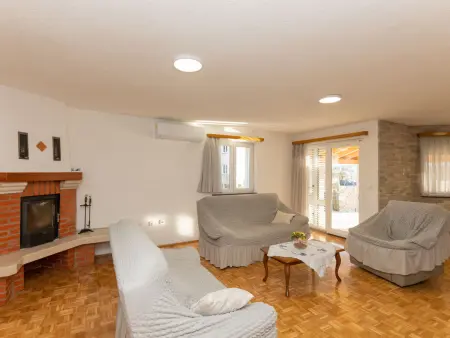 Matanovi dvori, Maison 12 personnes à Imotski - Photo 7