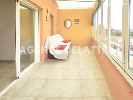 Villa tranquille avec piscine commune et jacuzzi, 3 chambres, 2 salles de bain - Photo 12