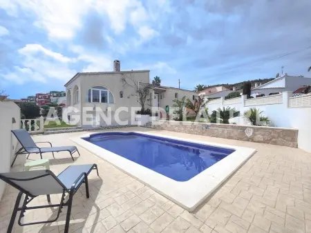 Villa privée avec piscine et terrasse - 3 chambres - Photo 4