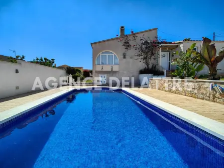 Villa privée avec piscine et terrasse - 3 chambres - Photo 17