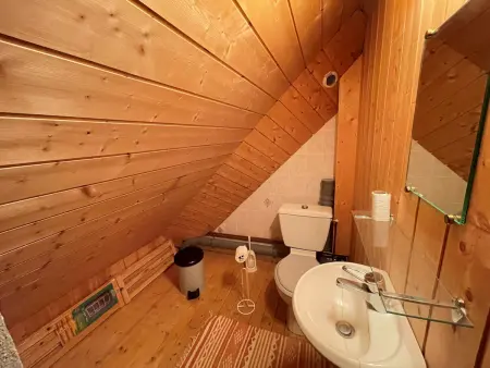 Charmante maison proche pistes avec mezzanine et casier à ski - Photo 9