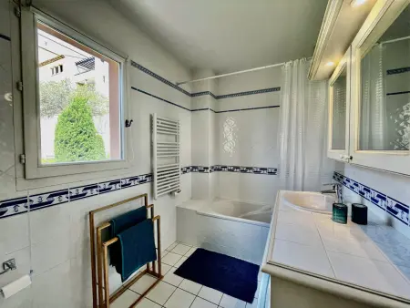 Maison climatisée 6 pers. avec piscines au Domaine Pont Royal - Photo 12