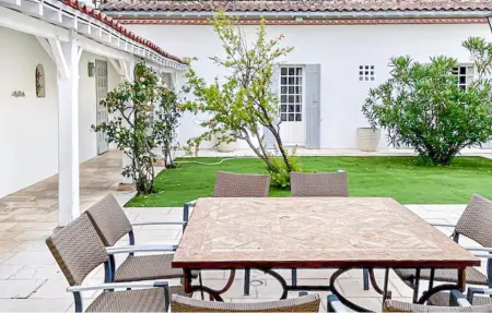 Charmante Maison avec Piscine, Maison 8 personnes à La Palmyre - Photo 1