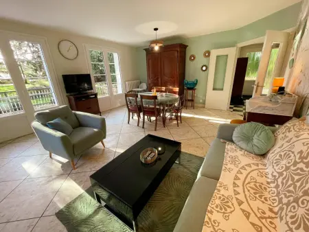 Maison individuelle avec grand jardin et WIFI, Gite 5 personnes à Meusnes - Photo 2