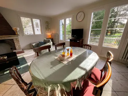 Maison individuelle avec grand jardin et WIFI, Gite 5 personnes à Meusnes - Photo 5