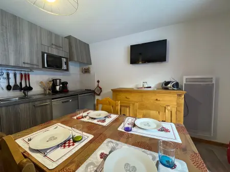 Appartement charmant proche pistes avec parking, Appartement 4 personnes à Thollon les Mémises - Photo 4