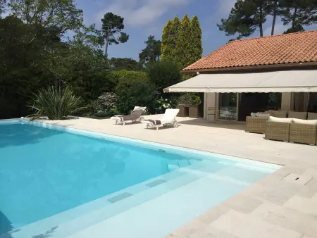 Villa à Hossegor avec jardin et piscine chauffée pour 10 personnes - Photo 1