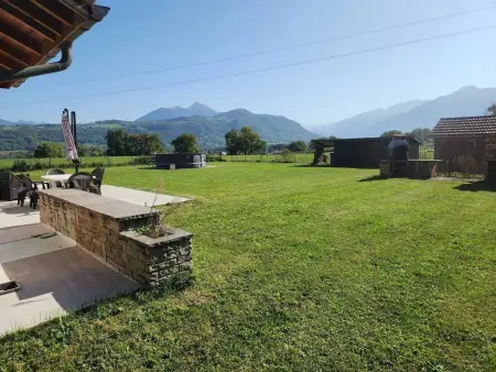 Spacieuse maison de vacances avec piscine à Arenthon - Photo 7