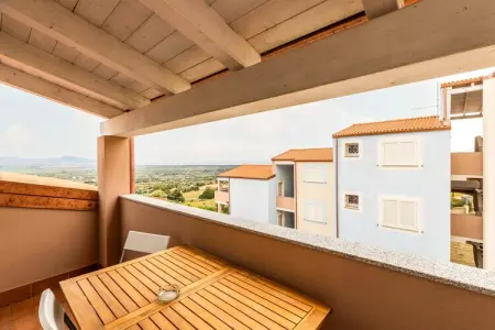 ATTICO BADESI CON PISCINA, Grenier avec terrasse et piscine en copropriété - Photo 2