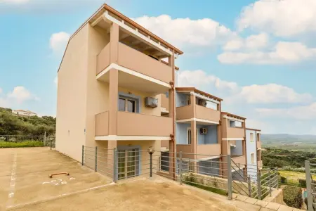 ATTICO BADESI CON PISCINA, Grenier avec terrasse et piscine en copropriété - Photo 23